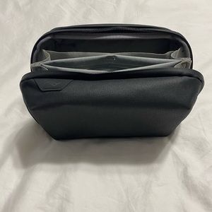 Peak Design Tech Pouch V2